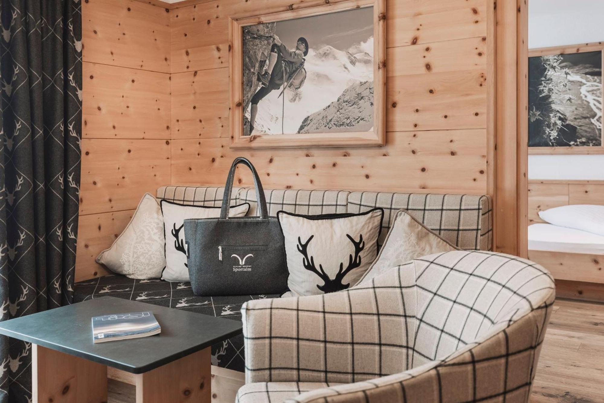 Alpine Resort Sportalm Sankt Leonhard im Pitztal Phòng bức ảnh